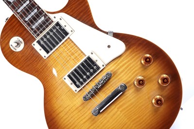 Lot 152 - An Epiphone Les Paul Standard