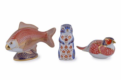 Lot 237 - A collection of Royal Crown Derby paperweights