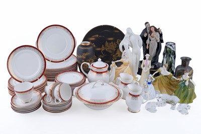 Lot 238 - 20th Century ceramics