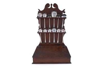 Lot 183 - A George III oak spoon rack