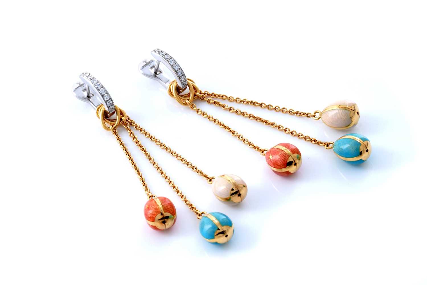 Lot 496 - Fabergé: a pair of enamel, diamond and 18ct gold earrings
