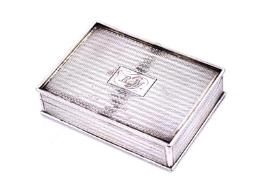 Lot 369 - An early Victorian Scottish silver snuff box of plain rectangular form