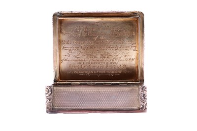 Lot 419 - An extremely rare Victorian silver-gilt provincial snuff box, by B. Barnett, Hull