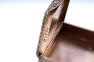 Lot 419 - An extremely rare Victorian silver-gilt provincial snuff box, by B. Barnett, Hull