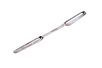 Lot 432 - A George IV Scottish silver marrow scoop
