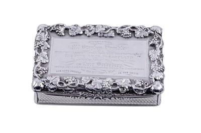 Lot 456 - A William IV Scottish silver snuff box