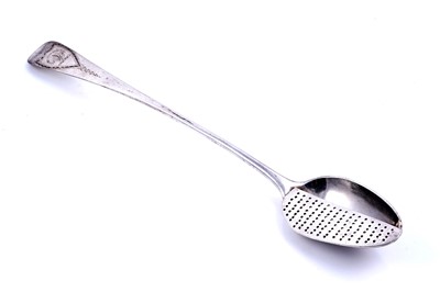 Lot 535 - A George III Scottish silver strainer spoon