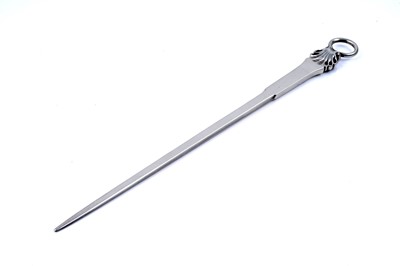 Lot 561 - A George II/III silver meat skewer