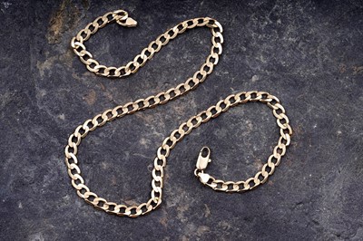 Lot 92 - A modern 18ct gold flat curb-link necklace