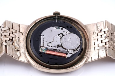 Lot 213 - A mid-20th Century Accurist 9ct gold wristwatch