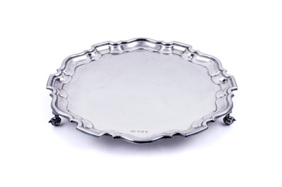 Lot 146 - An Elizabeth II silver salver of shaped circular outline
