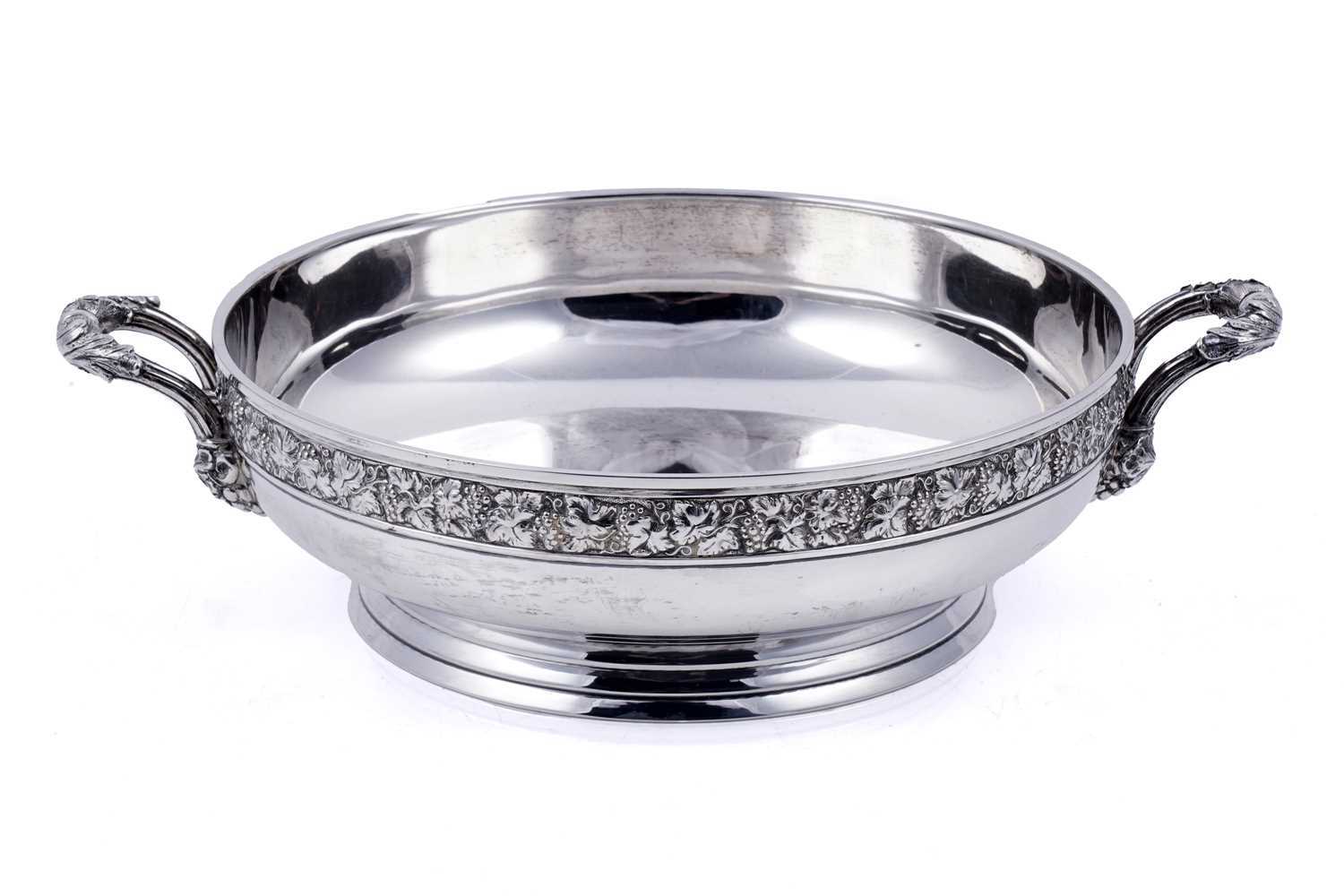 Lot 147 - A George VI silver two-handled dish