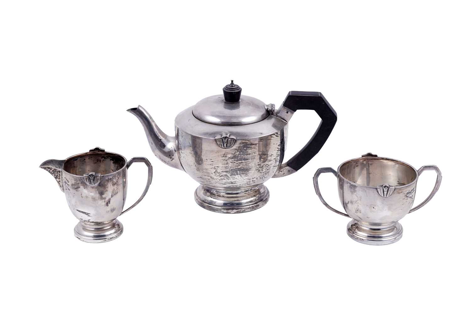 Lot 199 - A George V art deco three-piece silver teaset