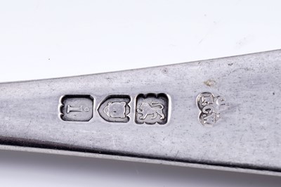 Lot 304 - An Edwardian part-service of silver flatware; and other flatware