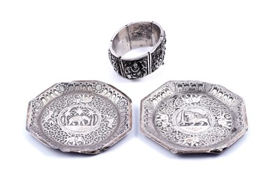 Lot 274 - Sri Lankan and similar silver items, including: a bracelet