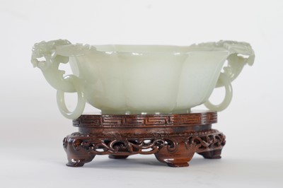 Lot 344 - A Chinese Bowenite small censer