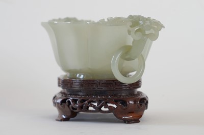 Lot 344 - A Chinese Bowenite small censer