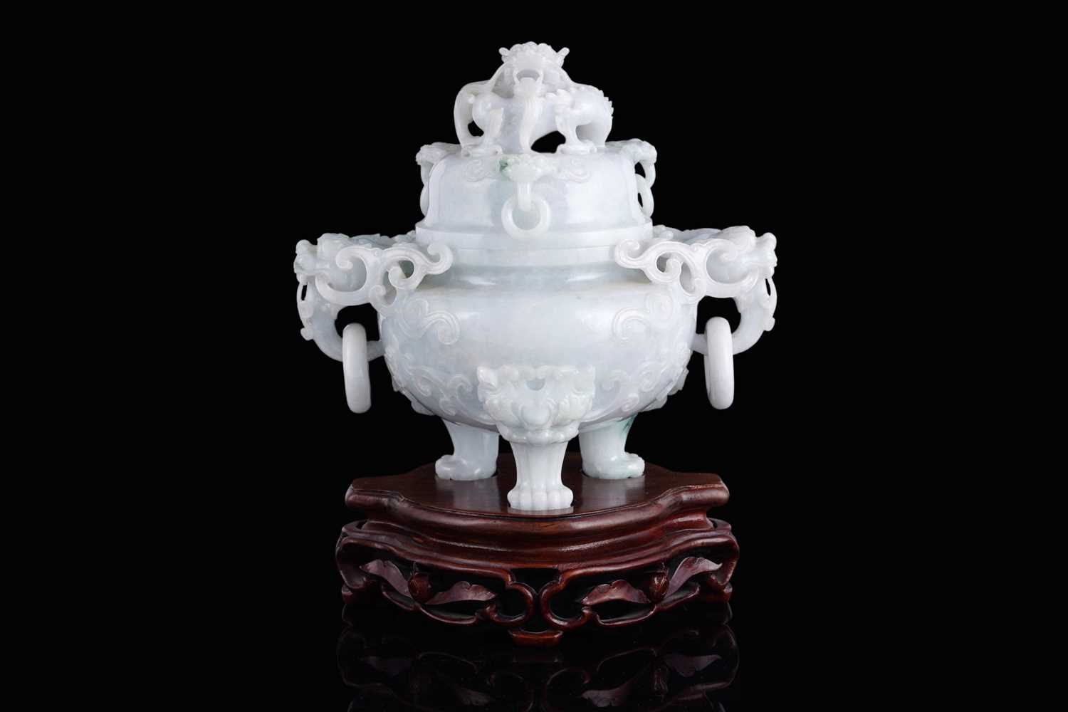 Lot 346 - A jade censer and cover