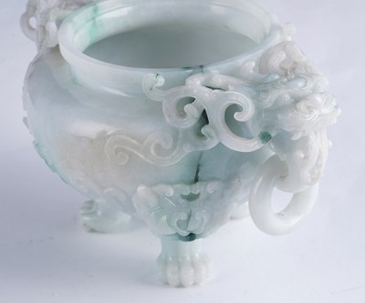 Lot 346 - A jade censer and cover