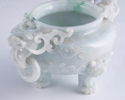 Lot 346 - A jade censer and cover
