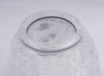 Lot 51 - A Lalique Bagatelle vase
