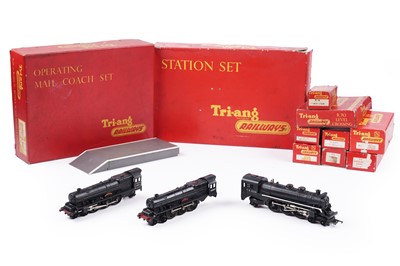 Lot 155 - Tri-Ang Railways 00/H0 gauge