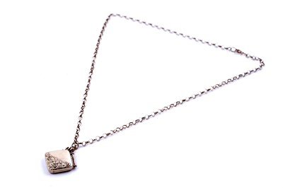 Lot 84 - A Victorian Aesthetic Movement 10ct gold locket
