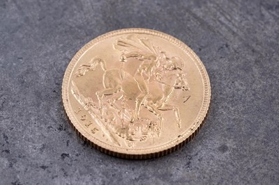 Lot 234 - A George V 1915 gold sovereign