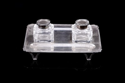 Lot 281 - A George VI silver ink standish