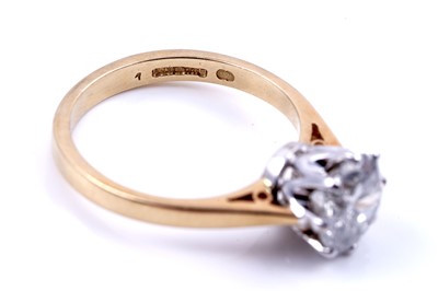 Lot 46 - A single stone 1.56 carats diamond ring