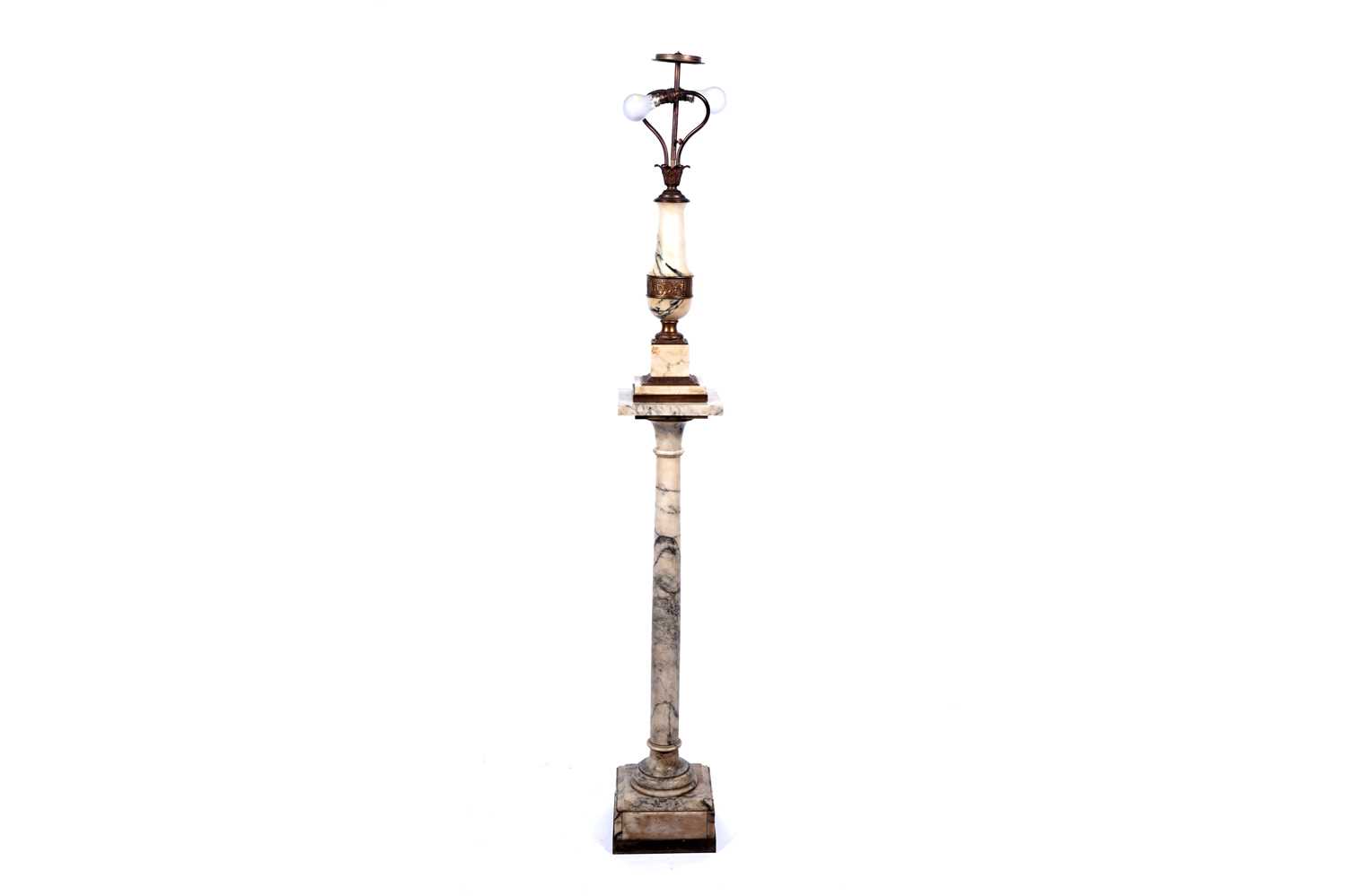 Lot 193 - An early 20th Century marble and ormolu mounted lamp