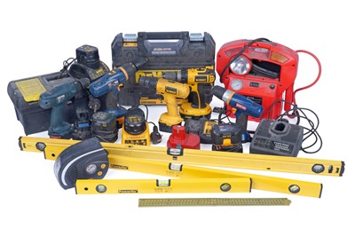 Lot 449 - A collection of tools