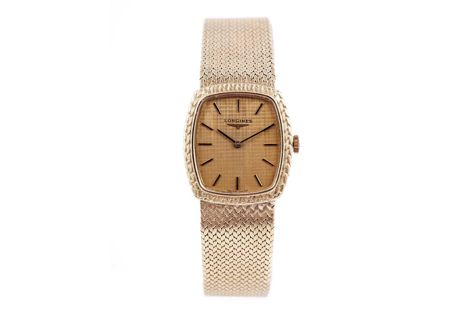 Lot 417 - Longines: an 18ct yellow gold manual wind wristwatch