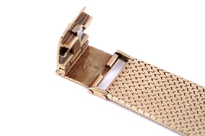 Lot 417 - Longines: an 18ct yellow gold manual wind wristwatch
