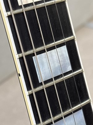 Lot 178 - A Gibson Les Paul Custom
