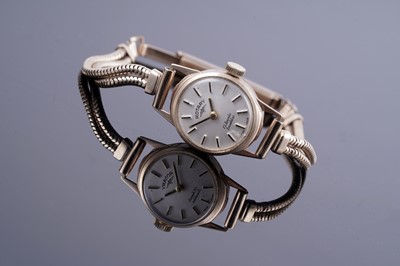 Lot 143 - A lady's 9ct gold Rotary wristwatch