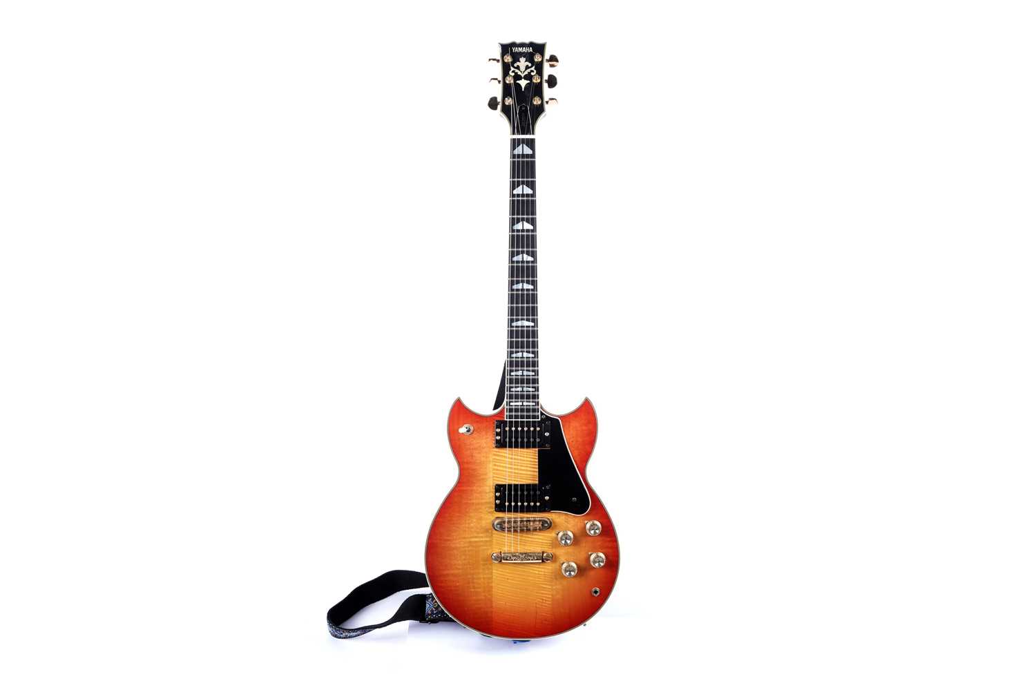Lot 193 - A Yamaha SG 2000