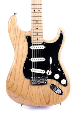 Lot 195 - Fender Mexico 70's Stratocaster
