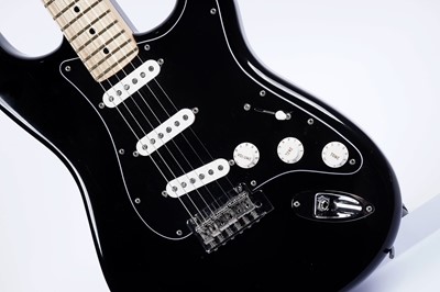 Lot 196 - A Fender Mexico Stratocaster