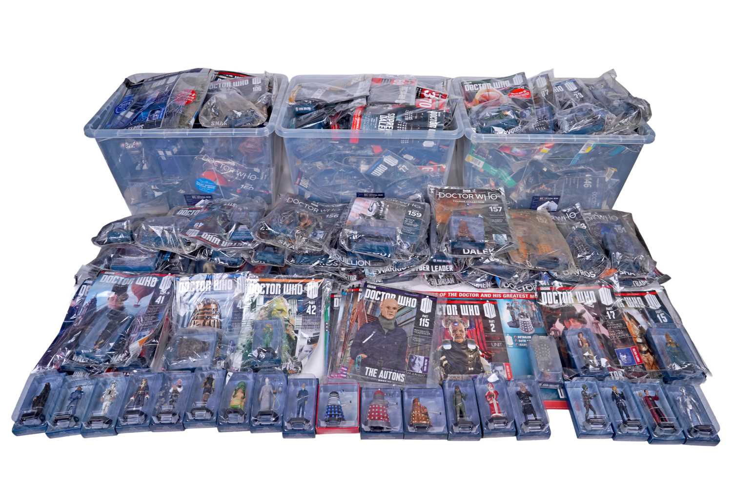 Lot 238 - An extensive collection of Doctor Who Figurine Collection figurines