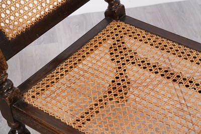Lot 9 - A Jacobean-style oak daybed