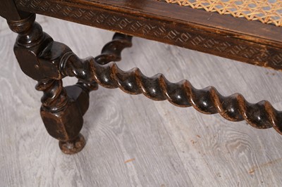 Lot 9 - A Jacobean-style oak daybed