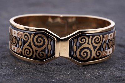Lot 113 - A Freywille Gustav Klimt 24ct gold plated Adele Bloch Bauer hinged bangle