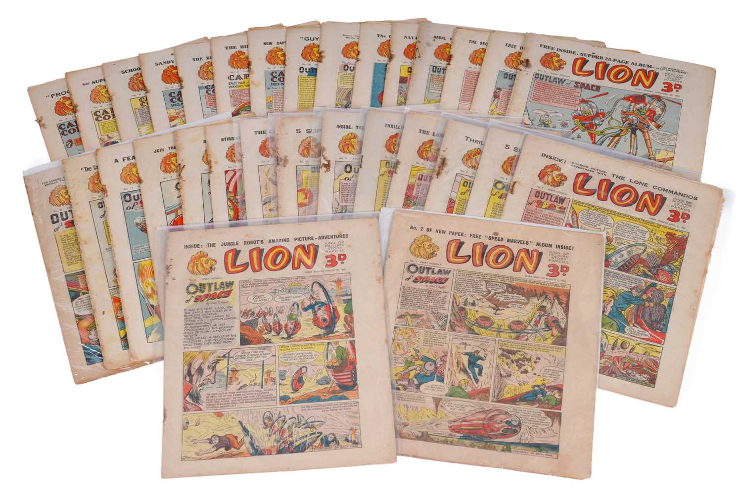 Lot 16 - The Lion Comic No.2 and other early issues