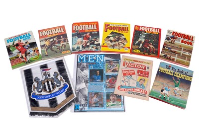 Lot 73 - Football annuals and comics