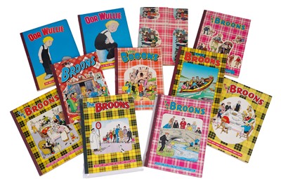 Lot 220 - The Broons and Oor Wullie annuals