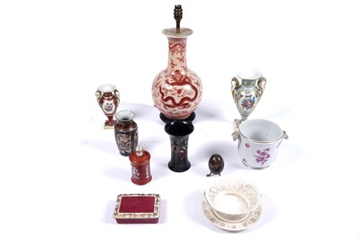 Lot 133 - A selection of 19th Century and later ceramics