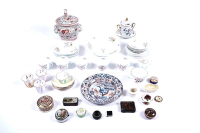 Lot 220 - A famille rose lidded vase; and other ceramics