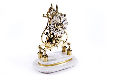 Lot 575 - A 20th Century single fusee brass and marble mantel timepiece