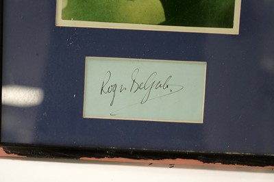 Lot 307 - A collection of Doctor Who photographs and signatures